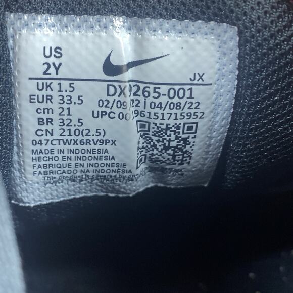 Nike Air Max Plus Active Pink Girls Black Pink Orange Size 2Y Shoes DX9265-001 - Picture 8 of 9